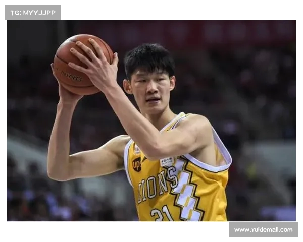 胡金秋内外双核爆发力压群雄 获最佳球员赵睿登赛后海报封面引领风采